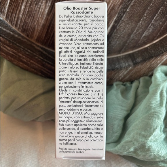 Perlier Melograno Pomegranate Firming Booster Oil - White - Picture 4 of 6